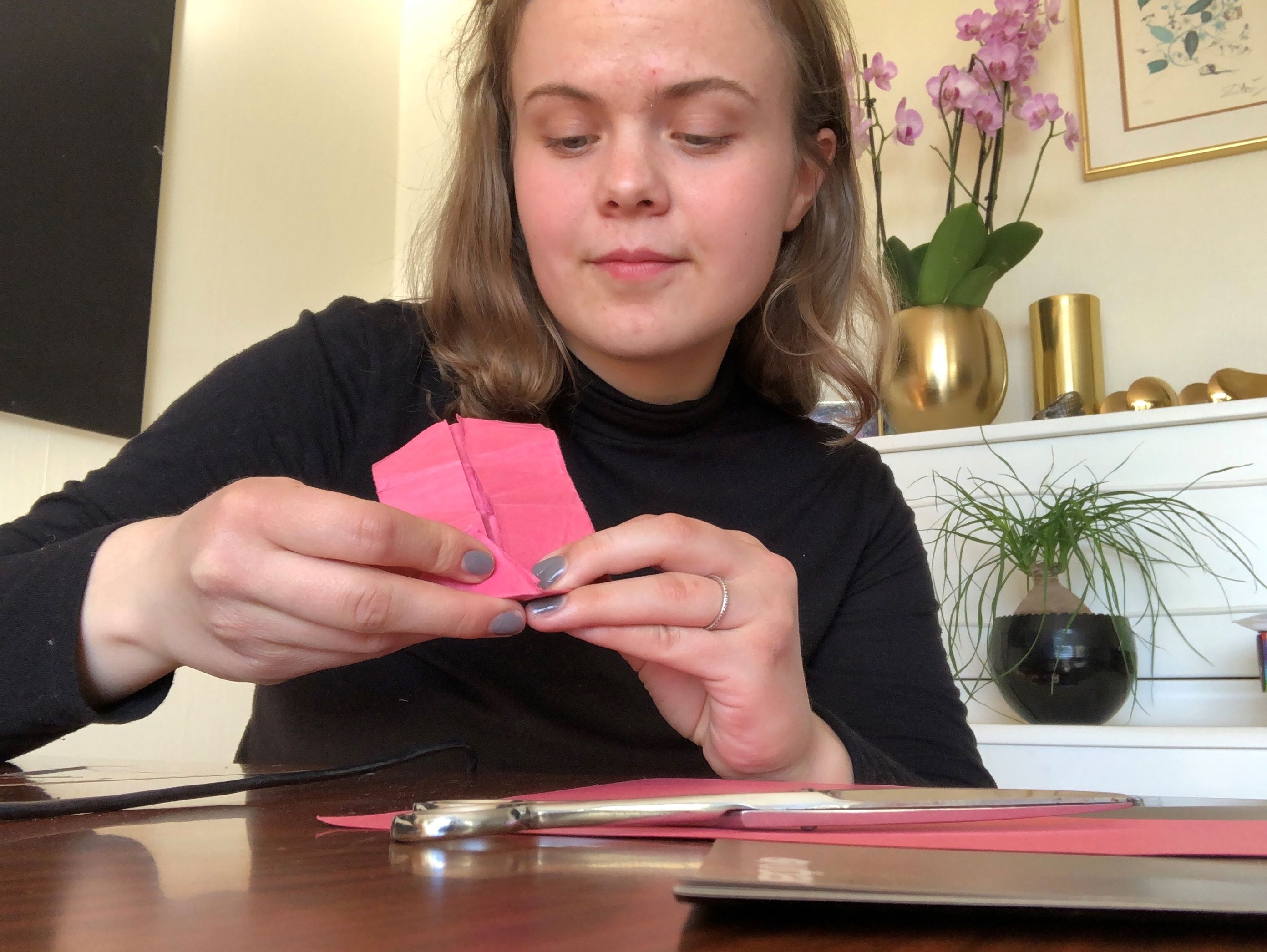 Astri origamikanin Astri origamikanin